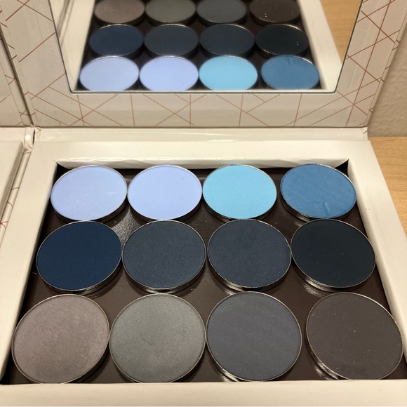 Sydney Grace 21 Matte Eyeshadow Singles Small Medium Palette Blue Green Grey Lot - Picture 7 of 13